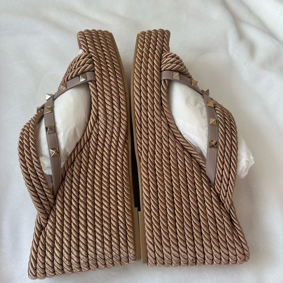 Valentino Rockstud Espadrille Garavani Eur 42 size 12 New in box - Picture 6 of 10